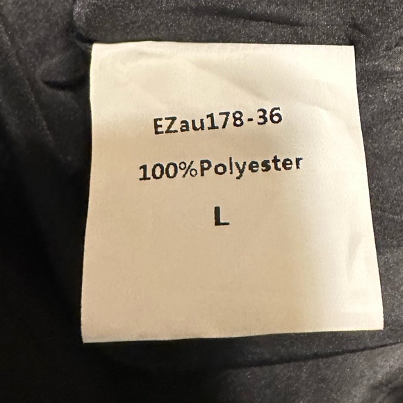 AUTOMET Women's Black-Zipper Front-Puffer Vest with Pockets - Picture 5 of 6